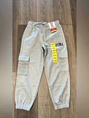 Puma Kids Light Gray Cargo Sweatpants sz 7/8